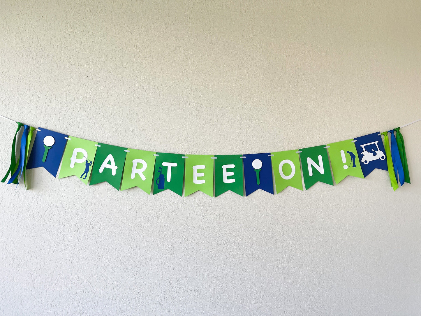 Let’s Par-Tee golf birthday banner for party decoration