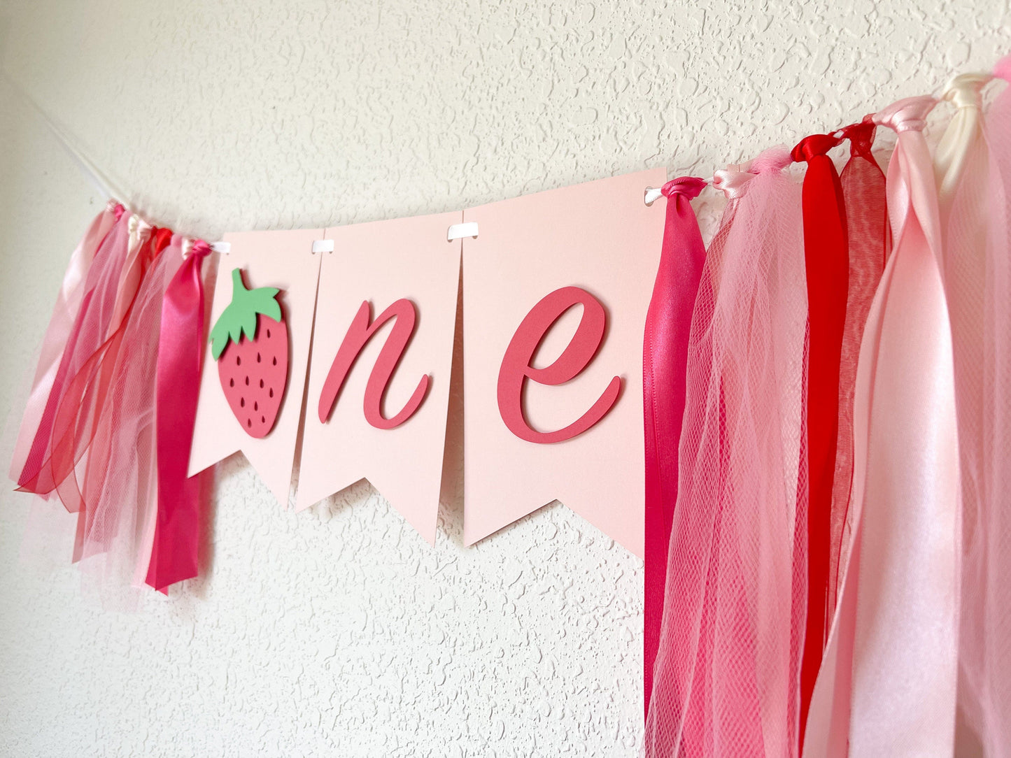 Strawberry ONE High Chair Banner – First Birthday Party Decor