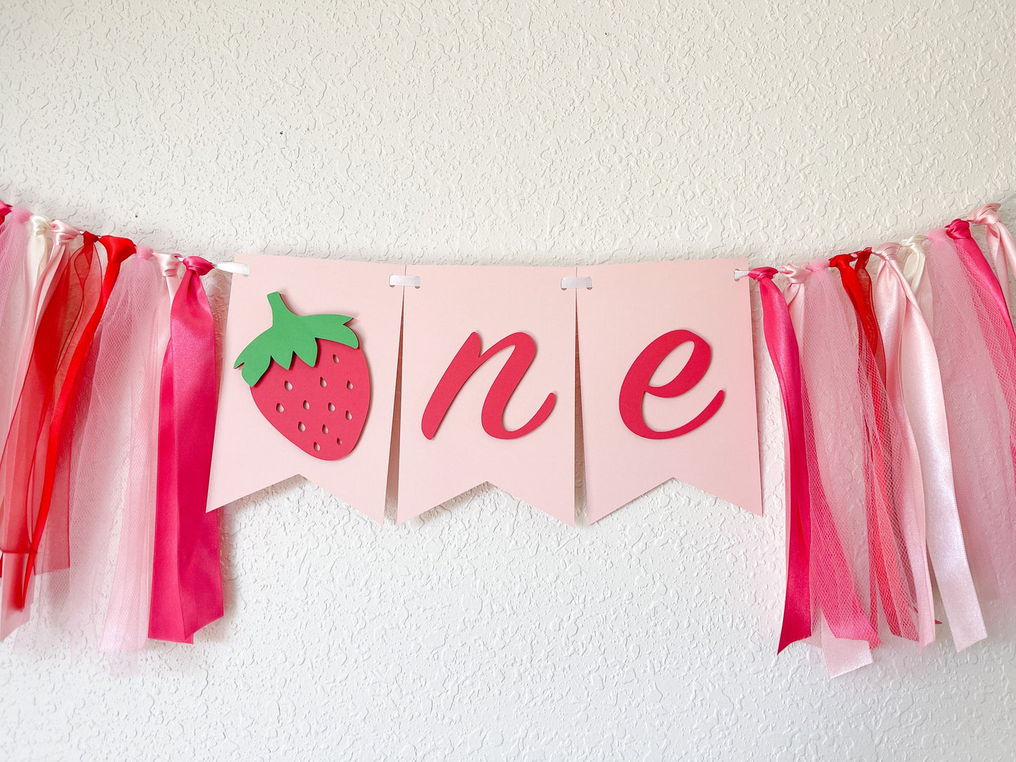 Strawberry ONE High Chair Banner – First Birthday Party Decor