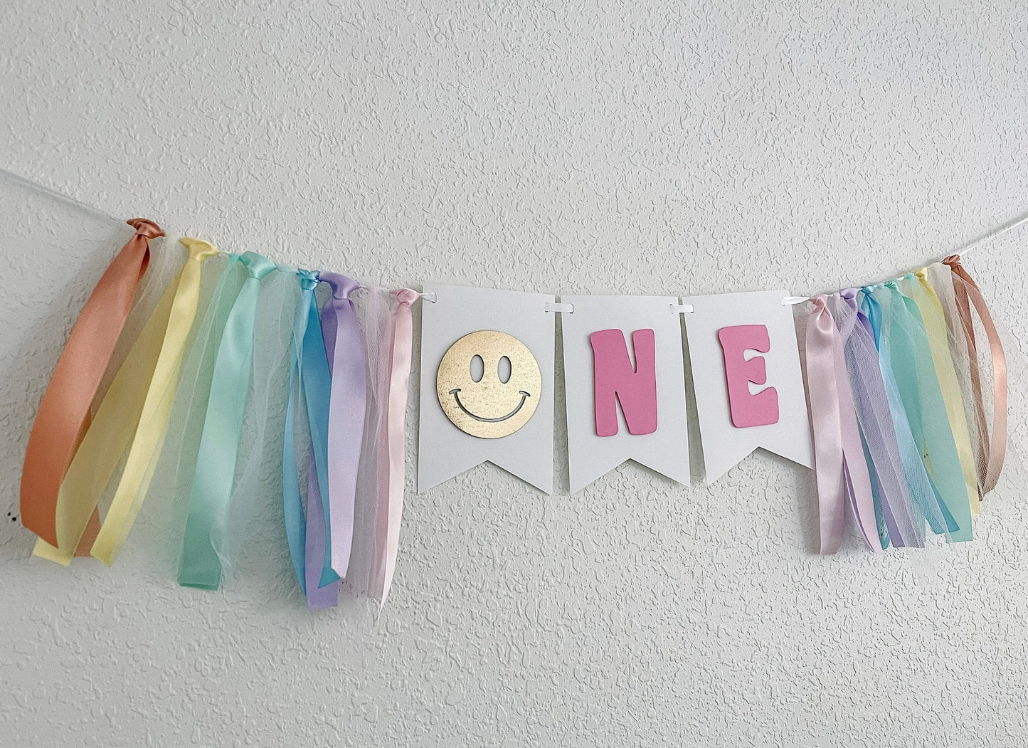 Smiley High Chair Banner – ONE Happy First Birthday Decor