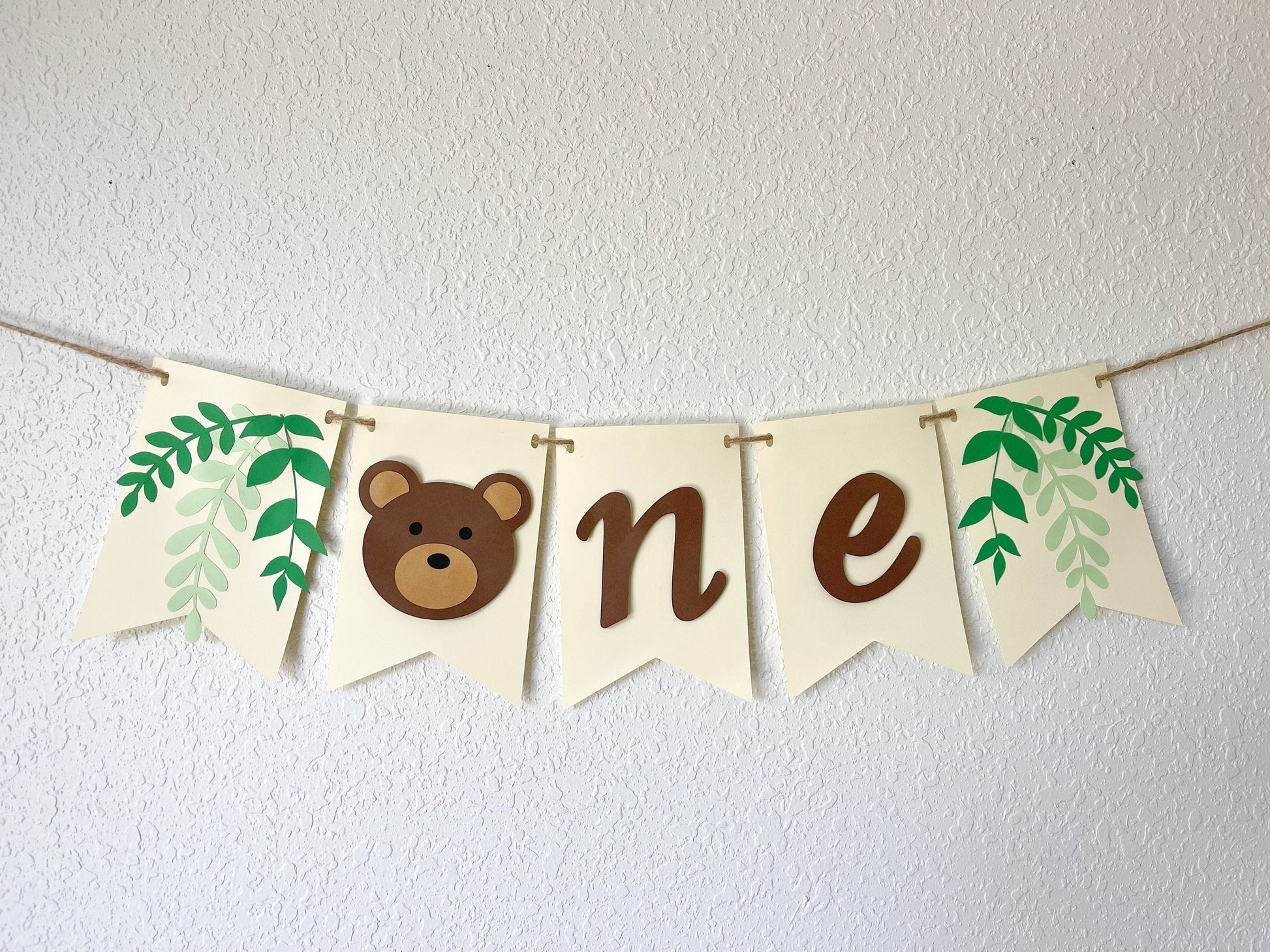 Teddy bear high chair banner for baby’s first birthday