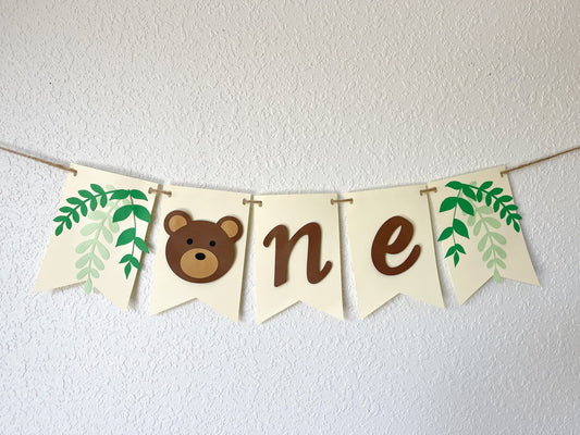 Teddy bear high chair banner for baby’s first birthday